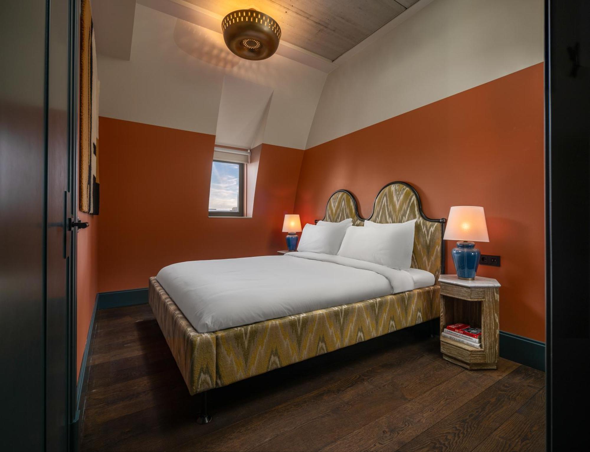 Hotel The July - Boat & Co