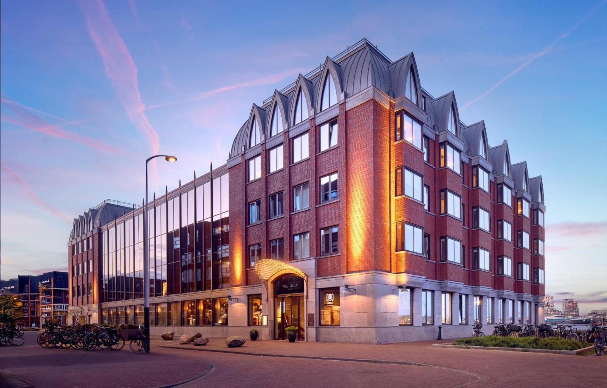 The July - Boat & Co Hotel 4*